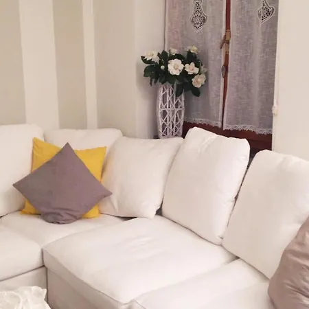 Nel Cuore Di Santa Margherita Con Posto Auto! Apartman *